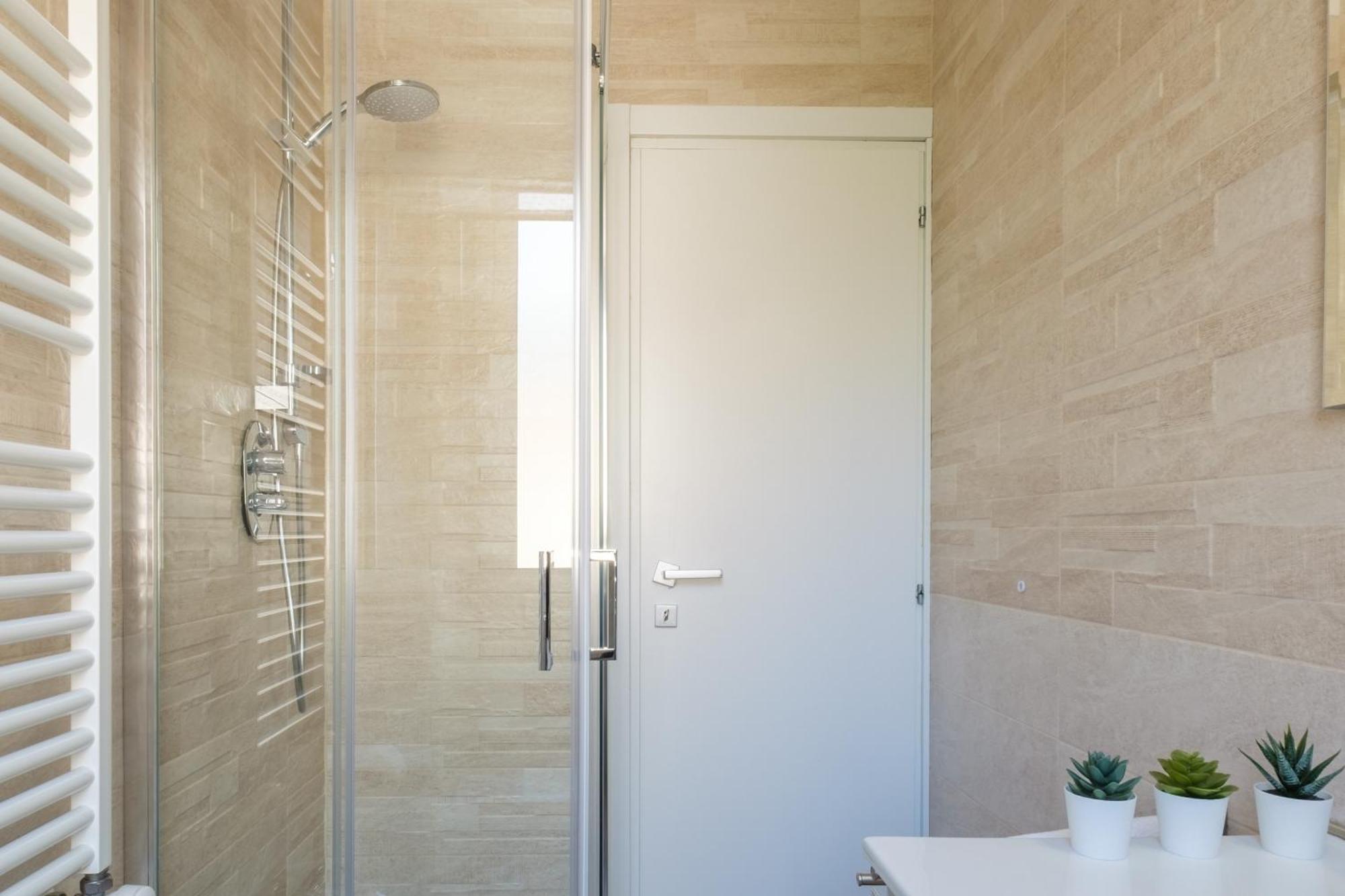 Scandellari Apartments - Stylish Stay For Two Guests Bologna Exteriör bild