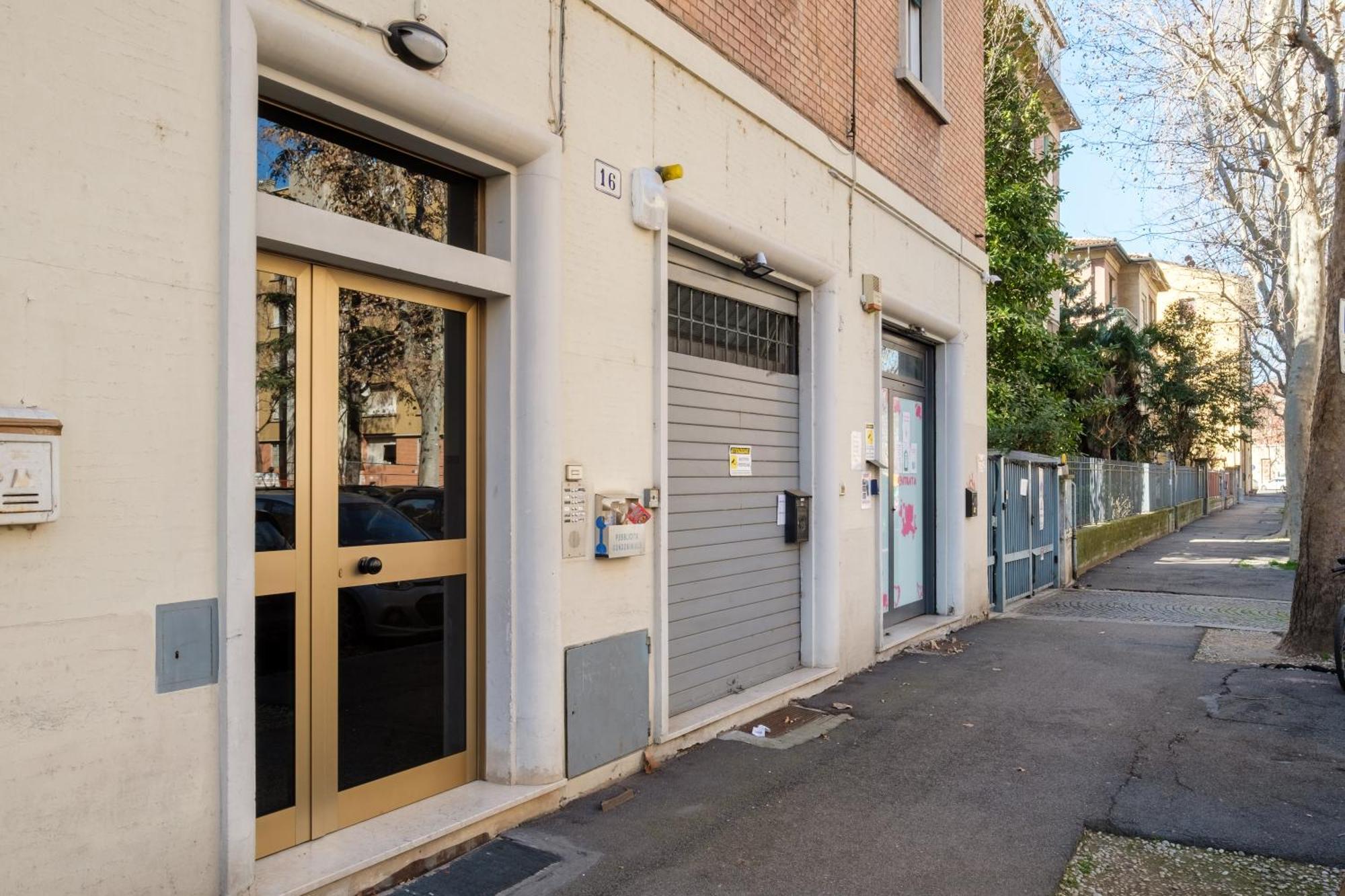 Scandellari Apartments - Stylish Stay For Two Guests Bologna Exteriör bild